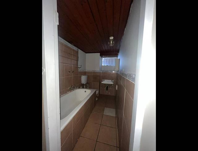 1 BEDROOM APARTMENT FOR SALE IN BRAAMFONTEIN